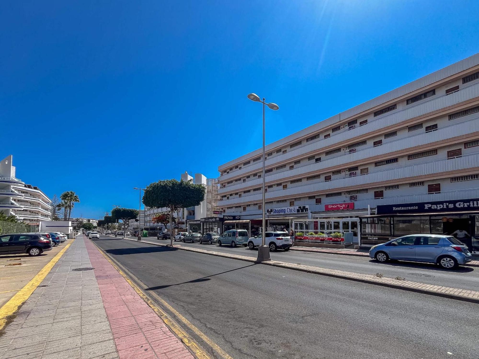 Lightbooking Tenesor 115 Playa Del Ingles * Playa del Ingles (Gran Canaria)